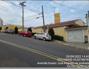 Casa — Jardim Sao Jose