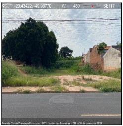 Terreno — Estacao