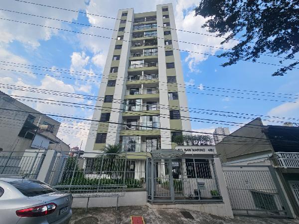 Apartamento — Centro