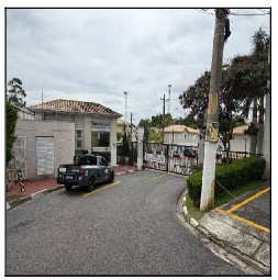 Casa — Chacara Sao Domingos