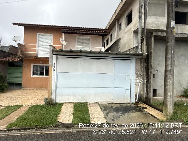 Casa — Aguassai (Caucaia Do Alto)