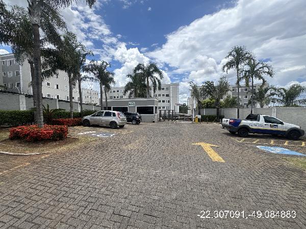 Apartamento — Parque Uniao