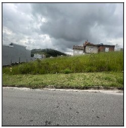 Terreno — Canjica (Terra Preta)