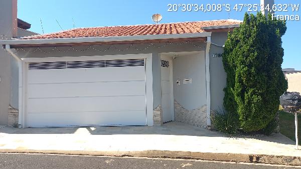 Casa — Residencial Meireles