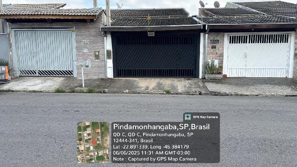 Casa — Moreira Cesar