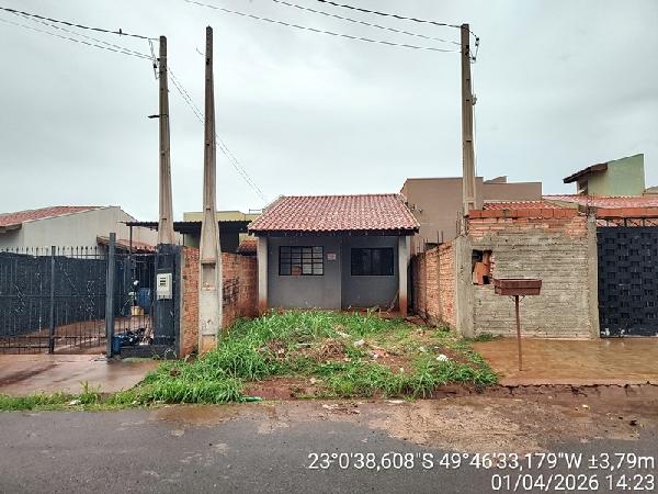 Casa — Residencial Terra Roxa