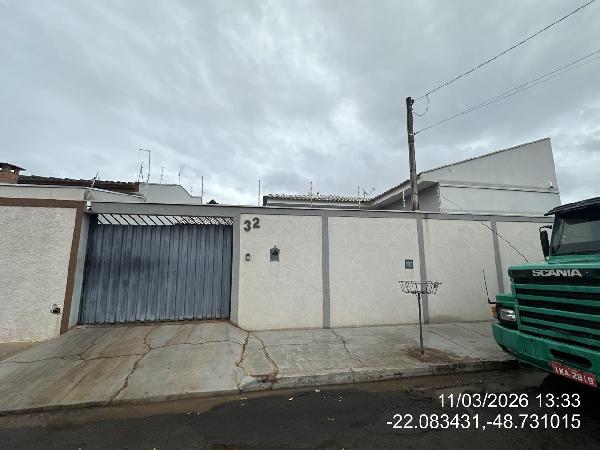Casa — Jardim Yang I