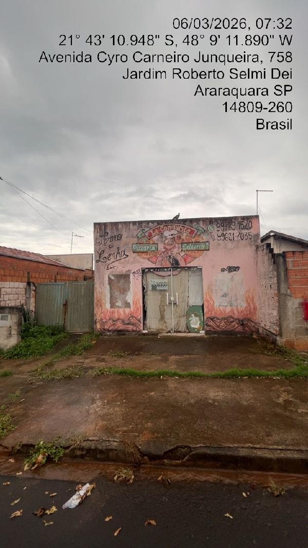 Casa — Laura Molina