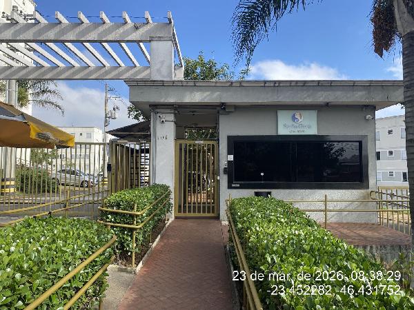 Apartamento — Vila Alzira