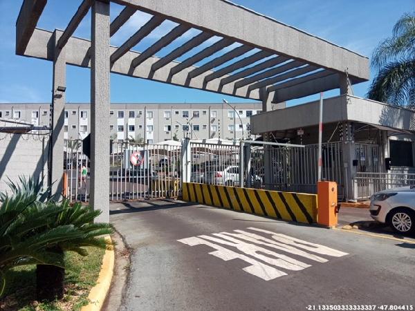 Apartamento — Valentina Figueiredo