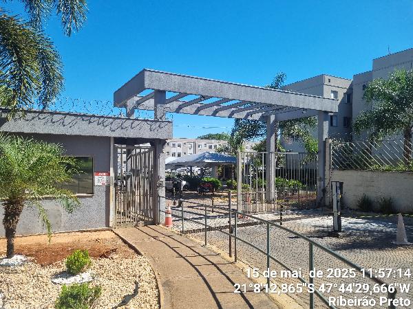 Apartamento — Jardim Diva Tarla De Carvalho
