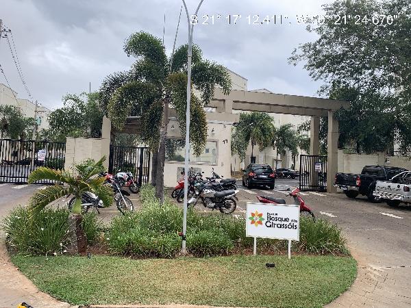 Apartamento — Pq Bosque Girassois