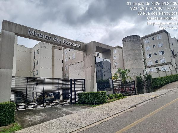 Apartamento — Chacara Holiday