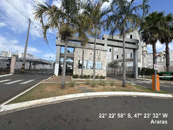 Apartamento — Conjunto Habitacional Narciso Gomes