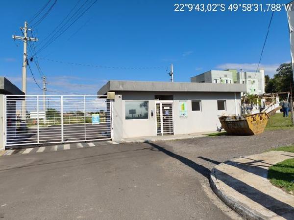 Apartamento — Osvaldo Fanceli