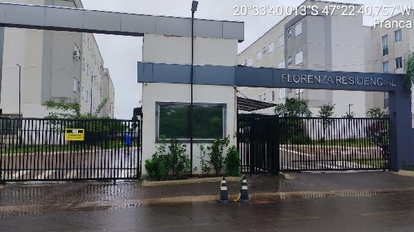 Apartamento — Chacara Espraiado