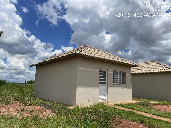 Casa — Residencial Maria Clara 2