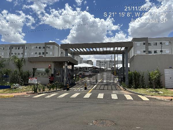 Apartamento — Athenas Paulista