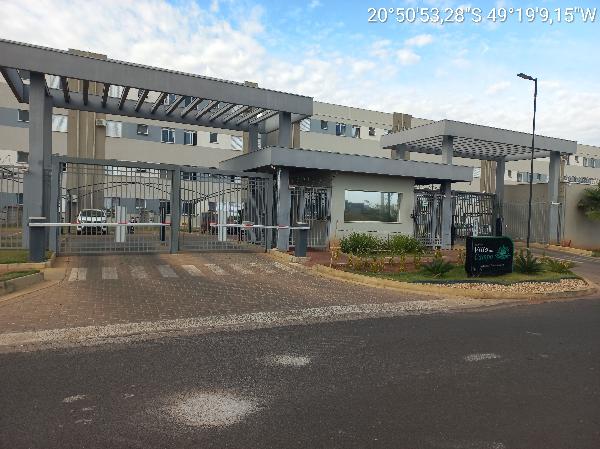 Apartamento — Loteamento Residencial Maria Adelia