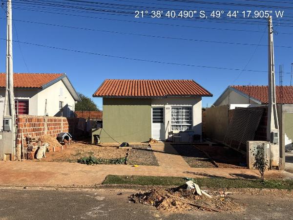 Casa — Conjunto Habitacional Ana Carolina