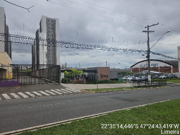 Apartamento — Roseira