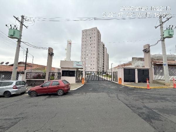 Apartamento — Jardim Basilicata