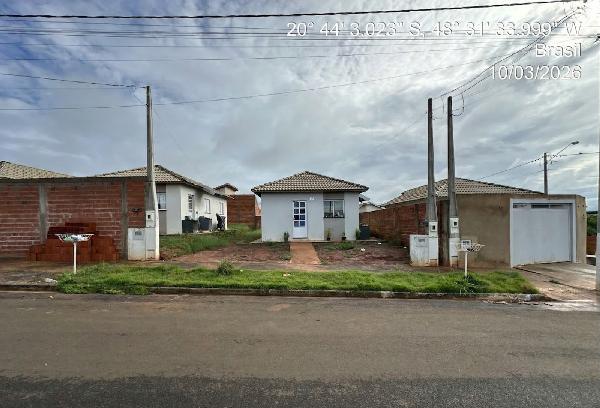 Casa — Jardim Tropical