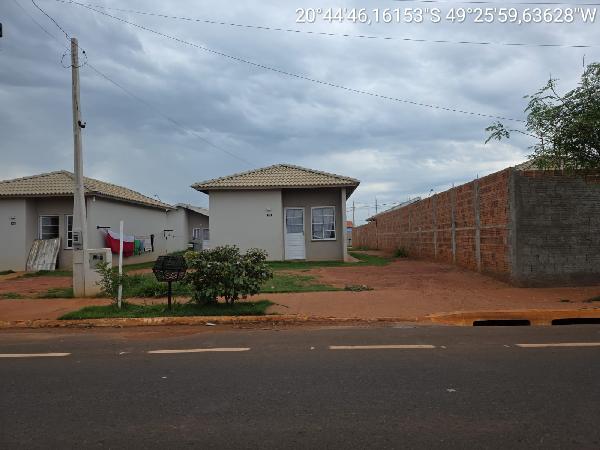 Casa — Residencial Jose Bernardes Coelho