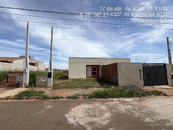 Casa — Jardim Girassol
